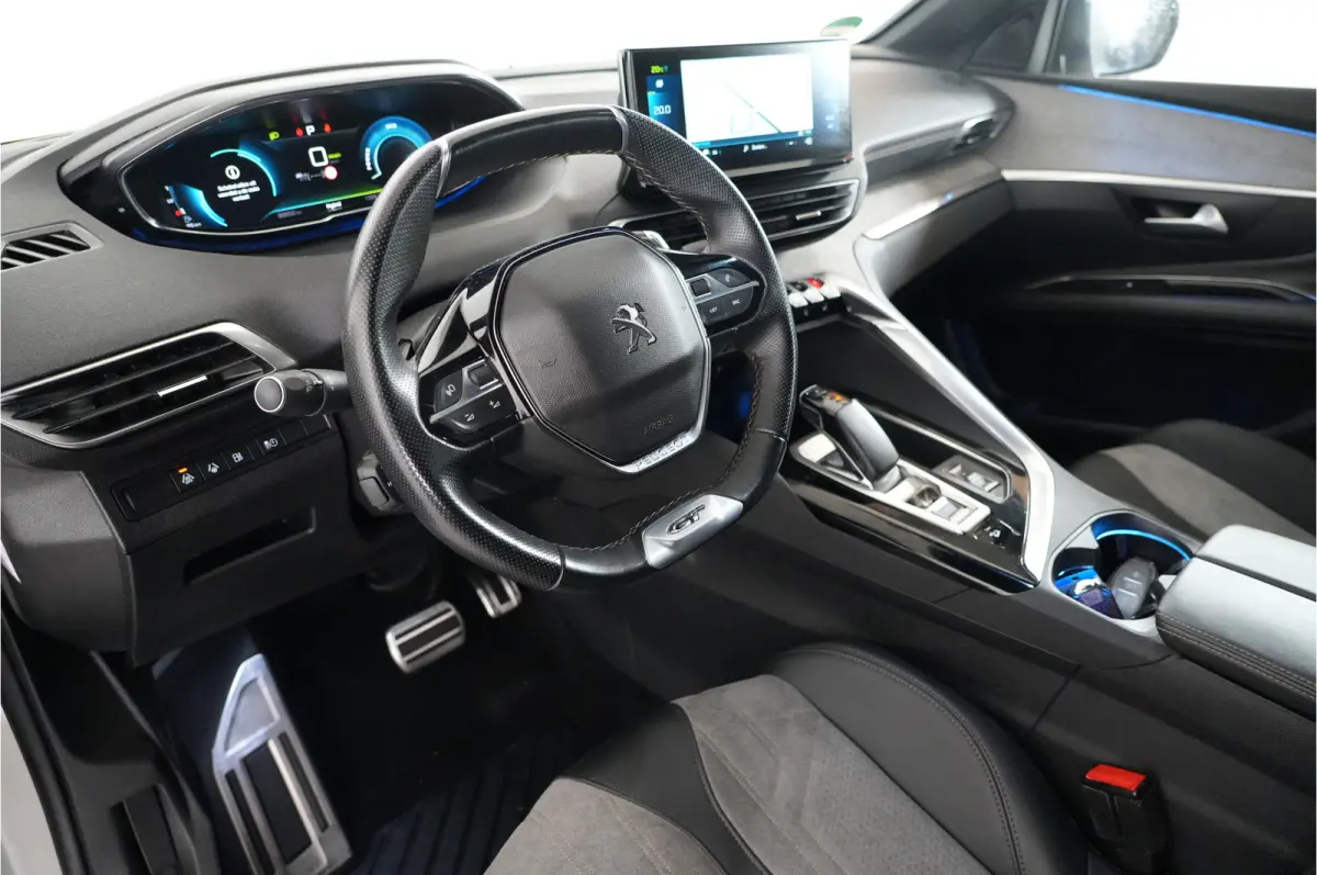 1.6 HYbrid4 300 Blue Lease GT | SOH 95% | Stl. verw. | Adaptive Cruise | Apple/Android |