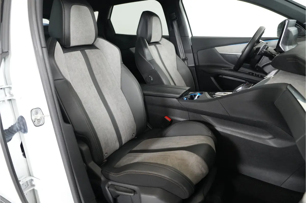 1.6 HYbrid4 300 Blue Lease GT | SOH 95% | Stl. verw. | Adaptive Cruise | Apple/Android |