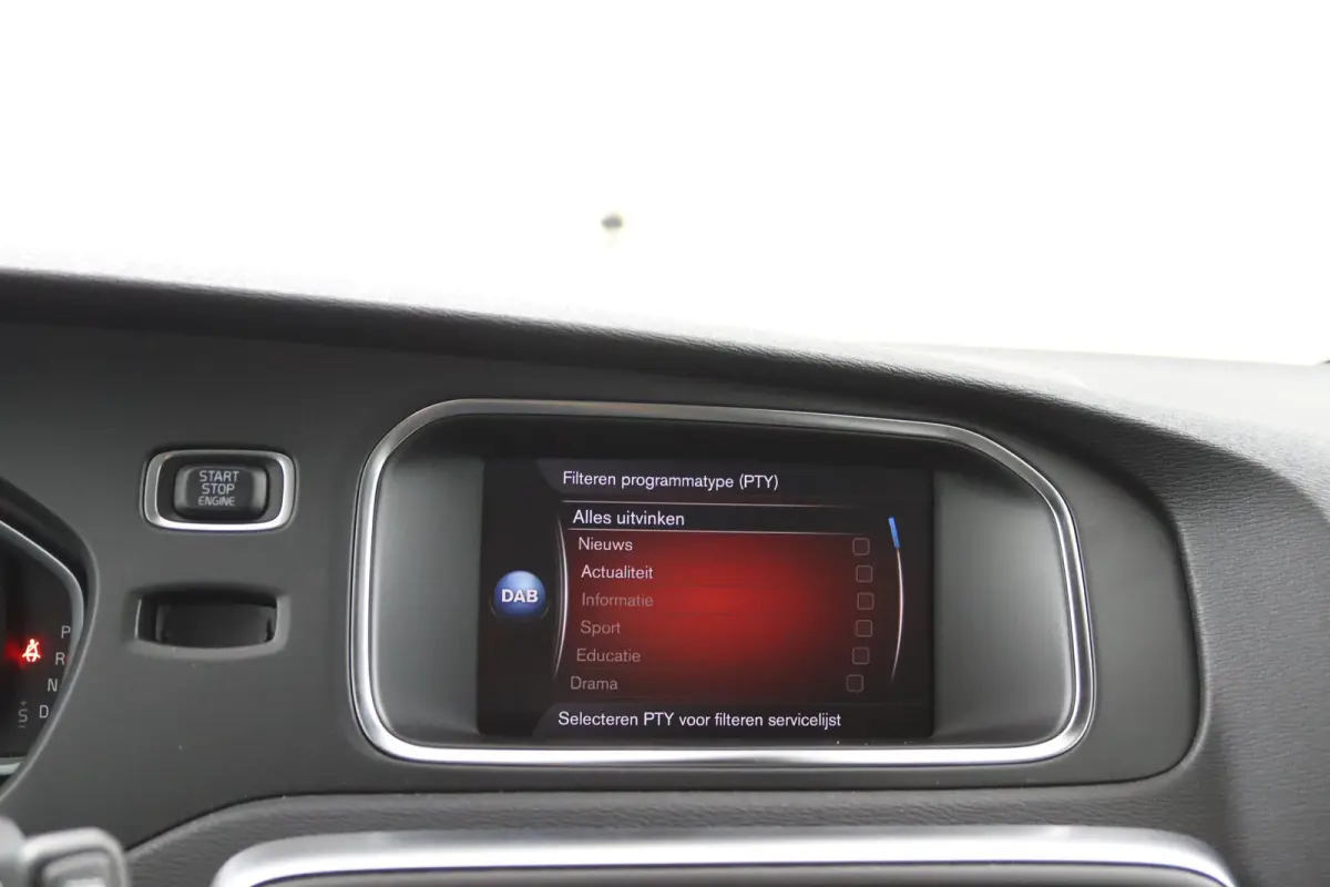 | Eerste Eigenaar | Camera | Trekhaak | Leer | Panorama  | Cruise Control