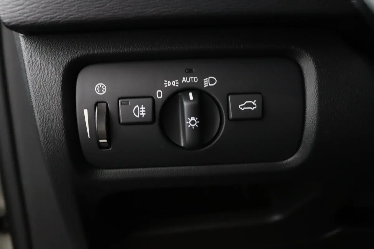 | Eerste Eigenaar | Camera | Trekhaak | Leer | Panorama  | Cruise Control