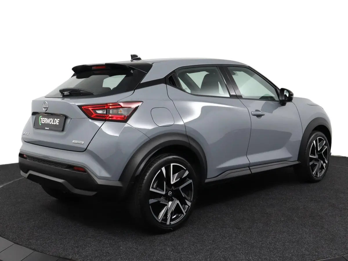 1.6 Hybrid N-Connecta | € 3.000,- Voorraadvoordeel | 19" lichtmetalen velgen |