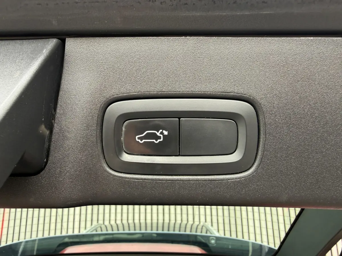 2.0 D4 Pro AWD / Zeer netjes!