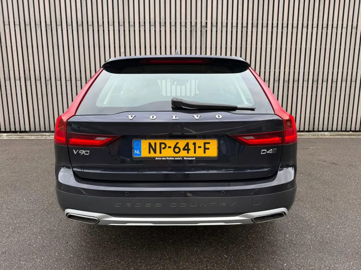 2.0 D4 Pro AWD / Zeer netjes!