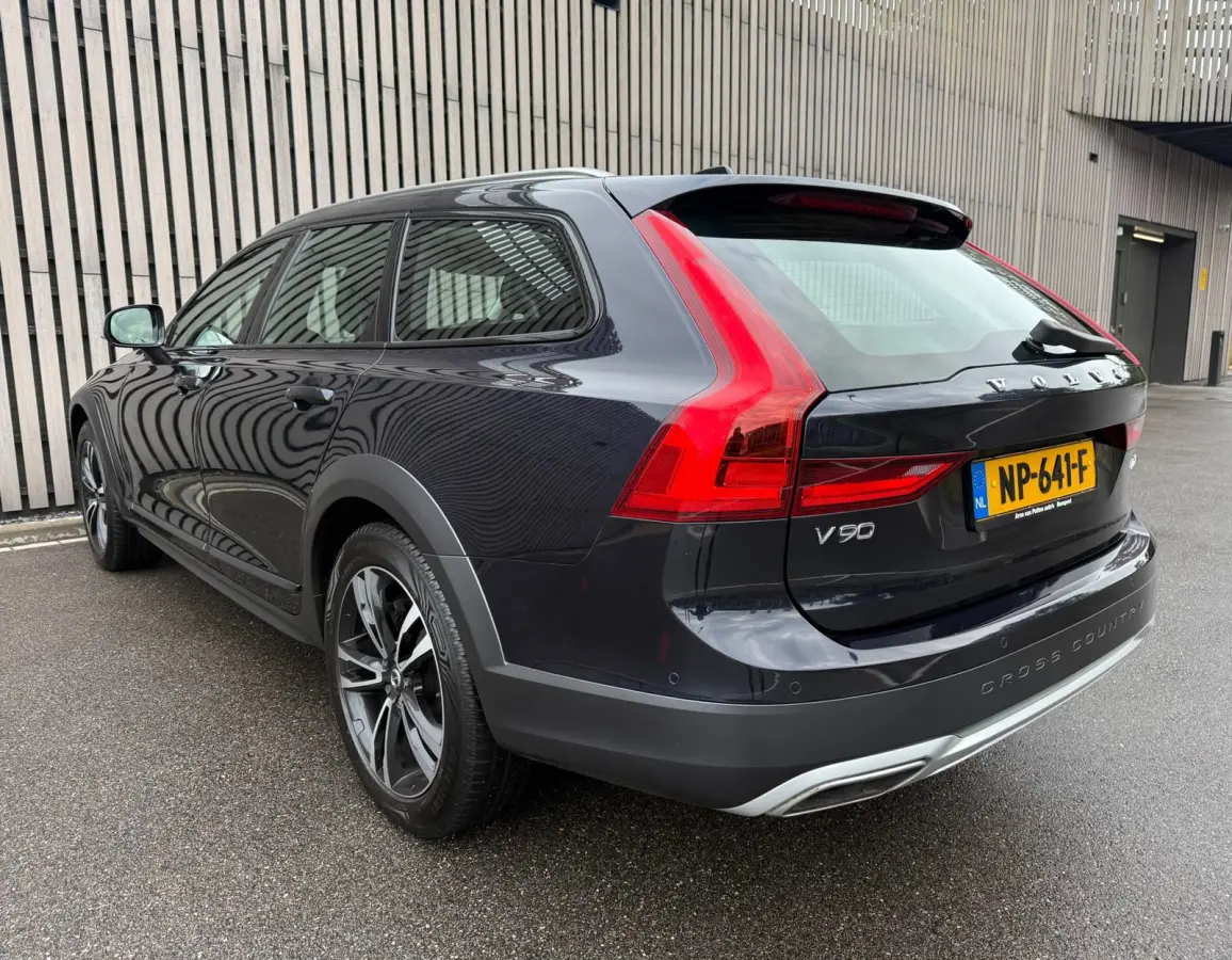 2.0 D4 Pro AWD / Zeer netjes!
