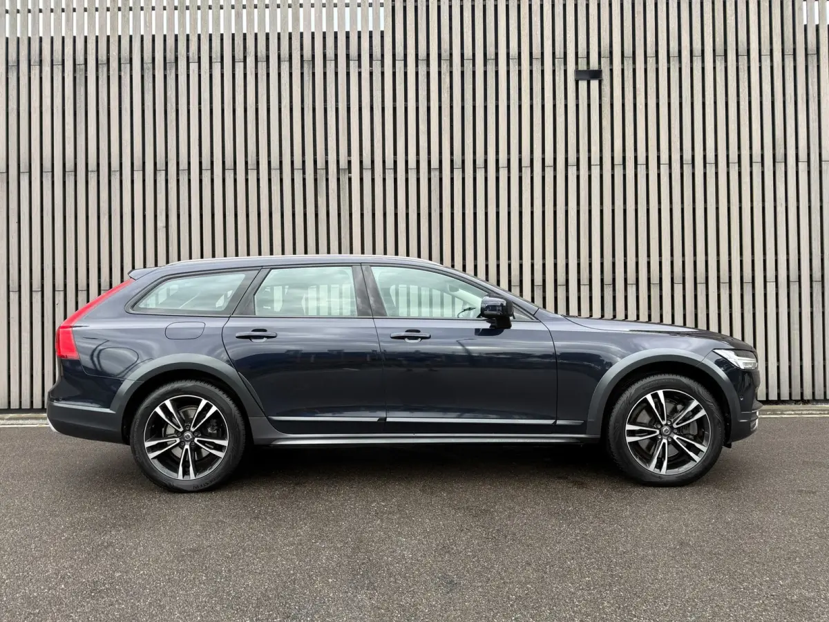 2.0 D4 Pro AWD / Zeer netjes!