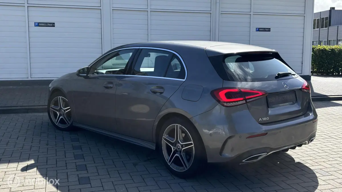 180 Business Solution AMG-pakket automaat