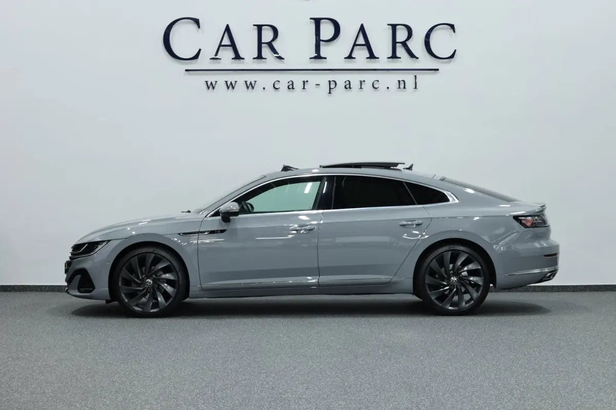 2.0 TSI 3x R-line BTW/LED/VIRTUAL/SFEER/PANO/LEER+S.VERWARMING+MEMORY/KEYLESS/20"/CAM/LINE/ACC/12 MDN GARANTIE!