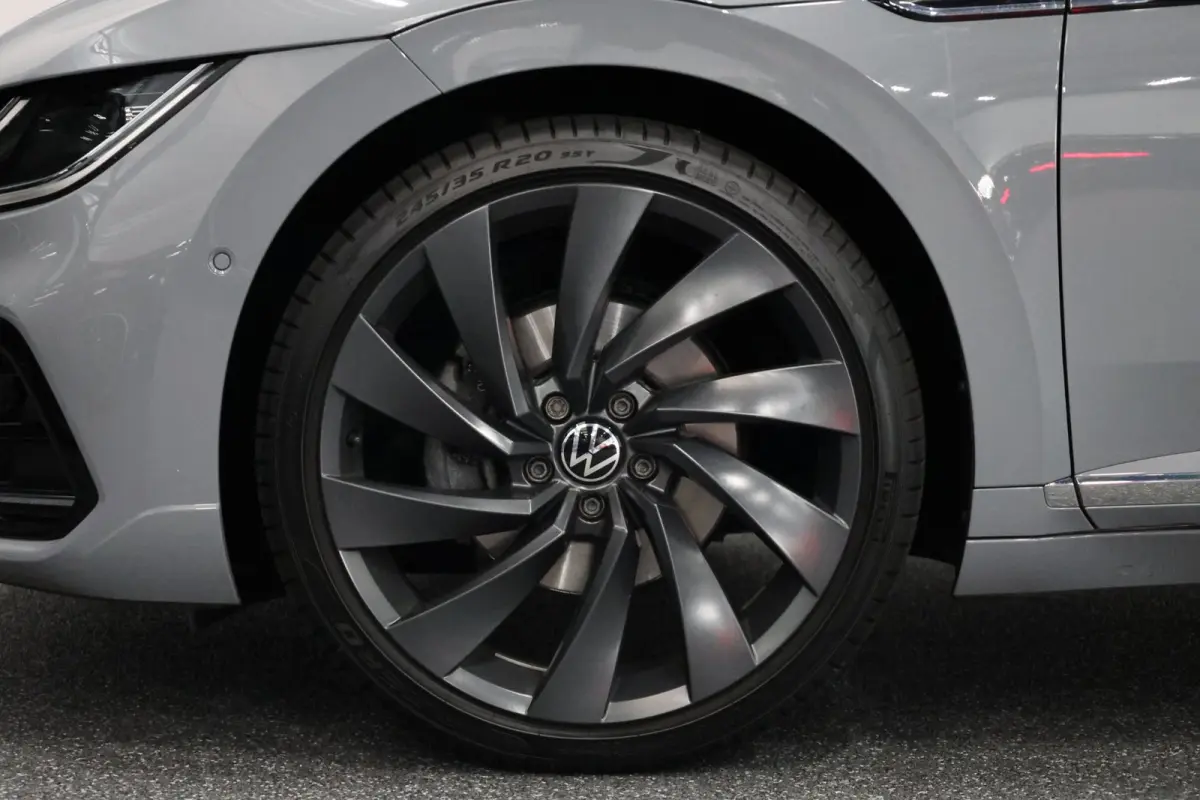 2.0 TSI 3x R-line BTW/LED/VIRTUAL/SFEER/PANO/LEER+S.VERWARMING+MEMORY/KEYLESS/20"/CAM/LINE/ACC/12 MDN GARANTIE!