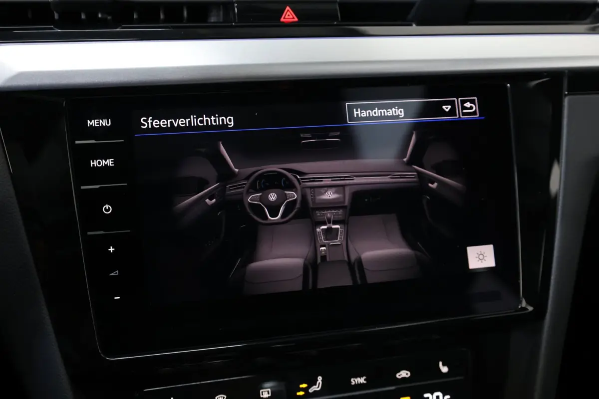 2.0 TSI 3x R-line BTW/LED/VIRTUAL/SFEER/PANO/LEER+S.VERWARMING+MEMORY/KEYLESS/20"/CAM/LINE/ACC/12 MDN GARANTIE!