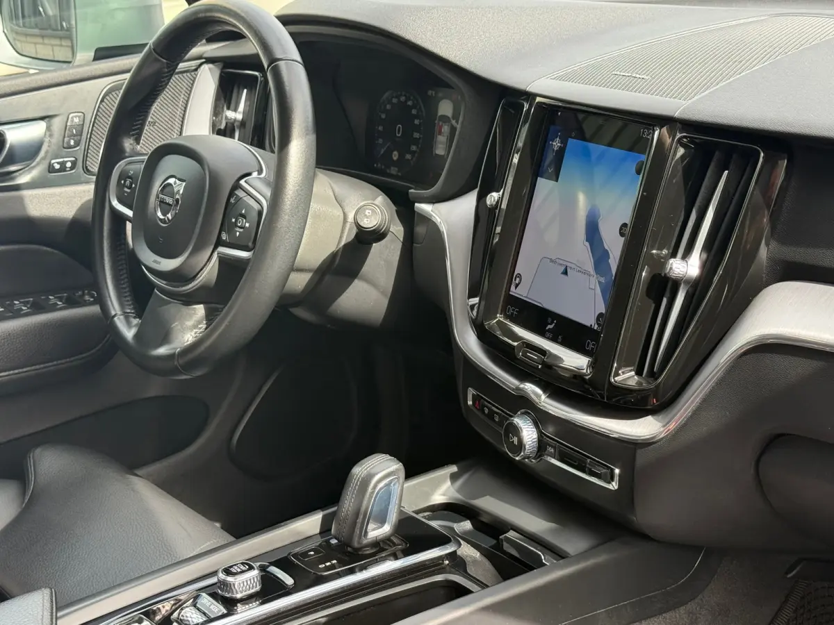 2.0 Recharge T6 AWD Inscription Panoramadak Leder Cruise Nieuwe Apk