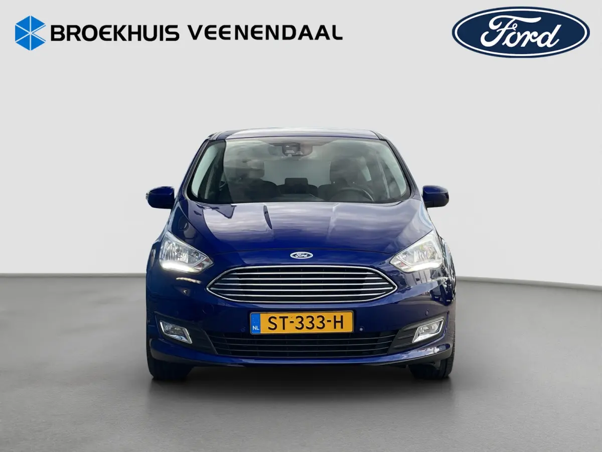 1.0 Titanium | Camera | Cruise Control | Navigatie | Dealer OH!
