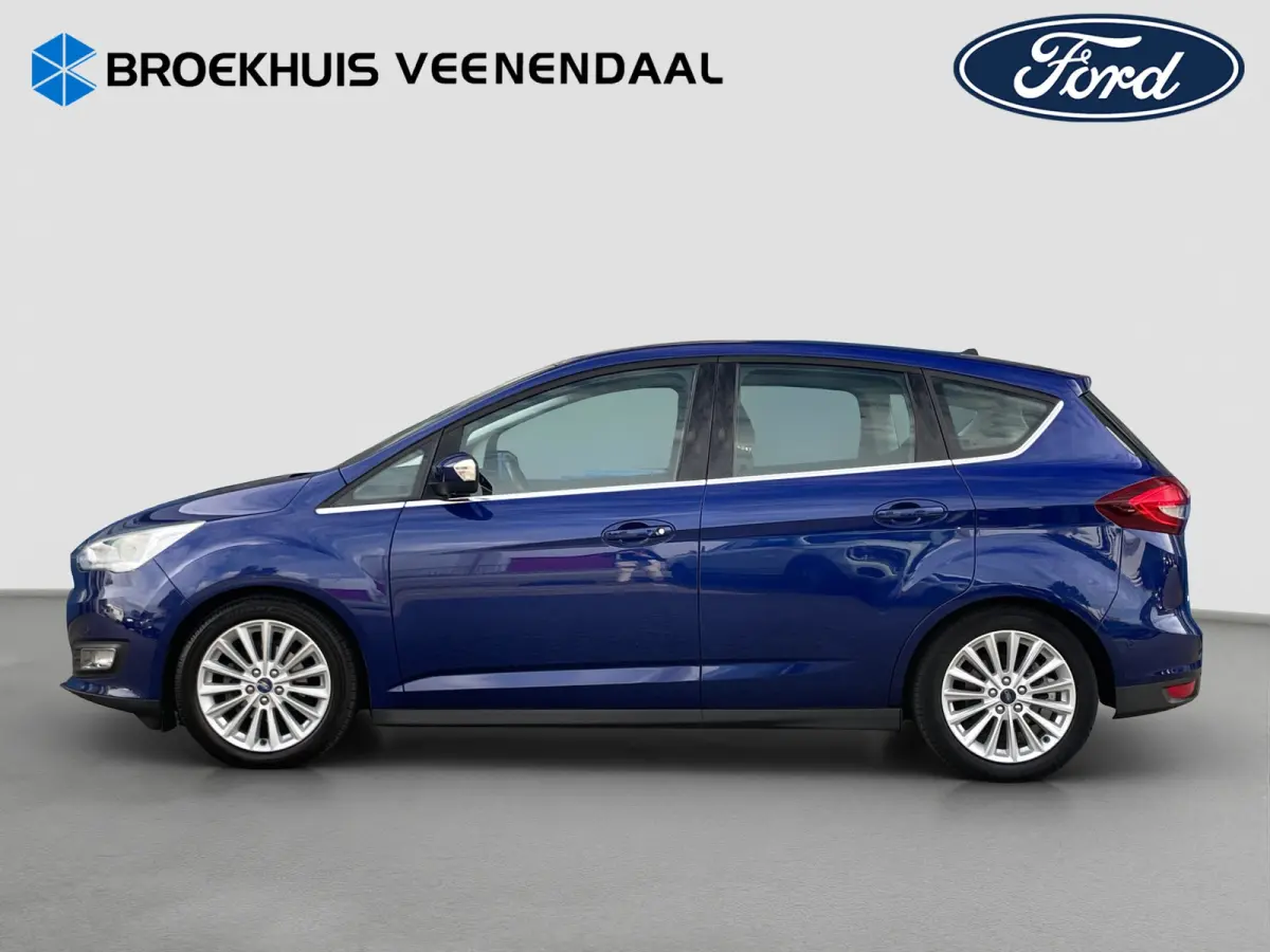 1.0 Titanium | Camera | Cruise Control | Navigatie | Dealer OH!