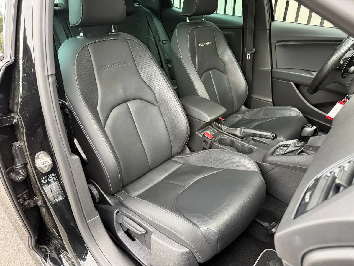 2.0 TSI Cupra 380PK /Leer /Pano /Zeer netjes!