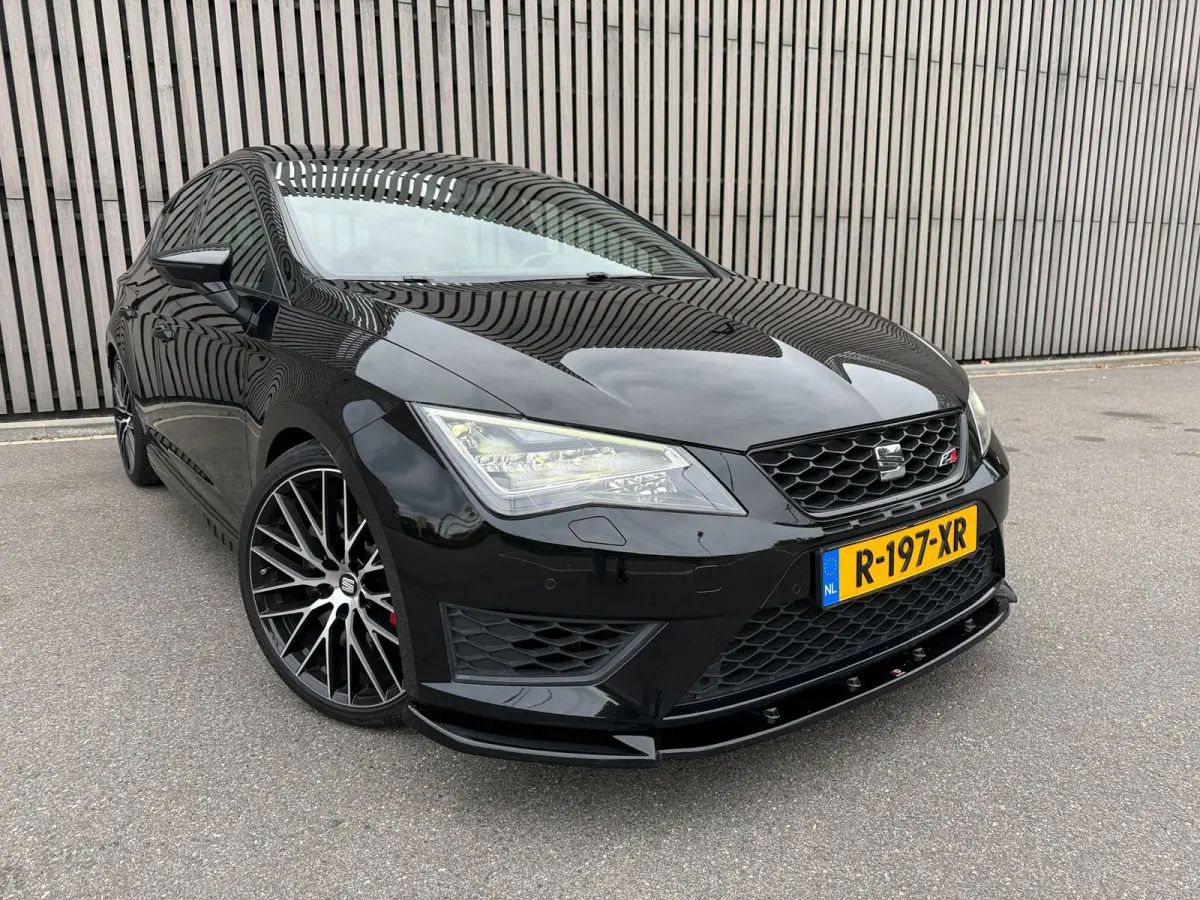 2.0 TSI Cupra 380PK /Leer /Pano /Zeer netjes!