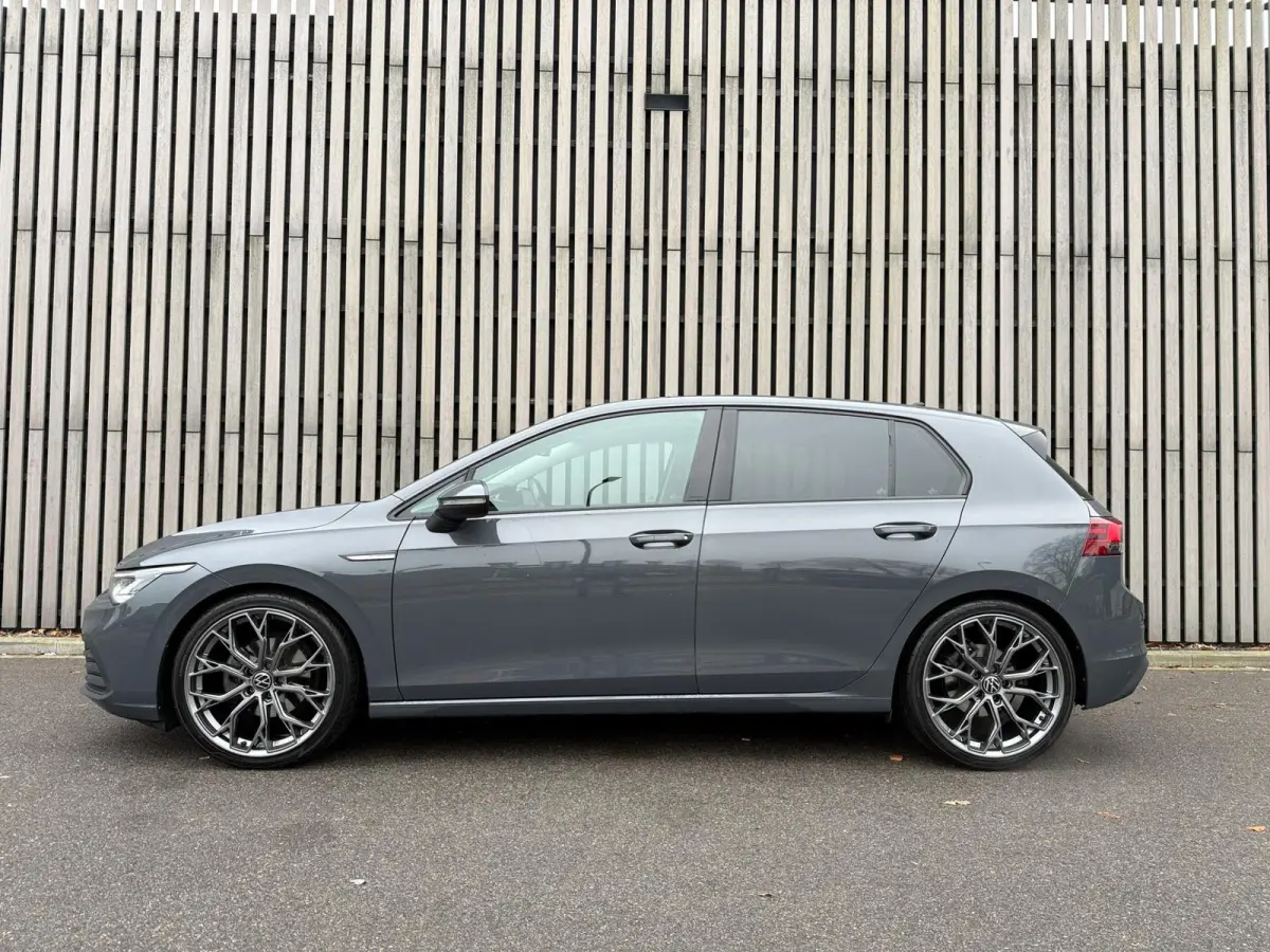 1.0 TSI Life Business / 19' /sfeer / Led /Cruise