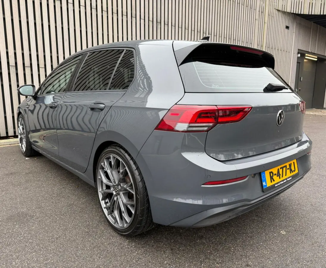 1.0 TSI Life Business / 19' /sfeer / Led /Cruise