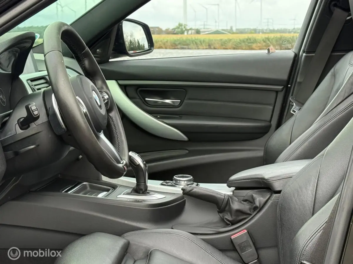 335i xDrive, M-Pakket, Harman Kardon !!
