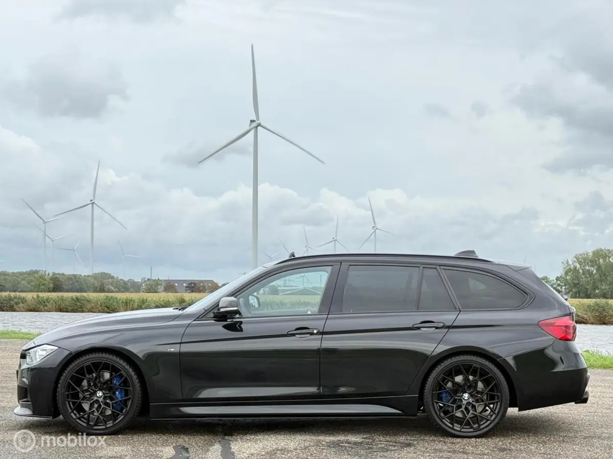 335i xDrive, M-Pakket, Harman Kardon !!