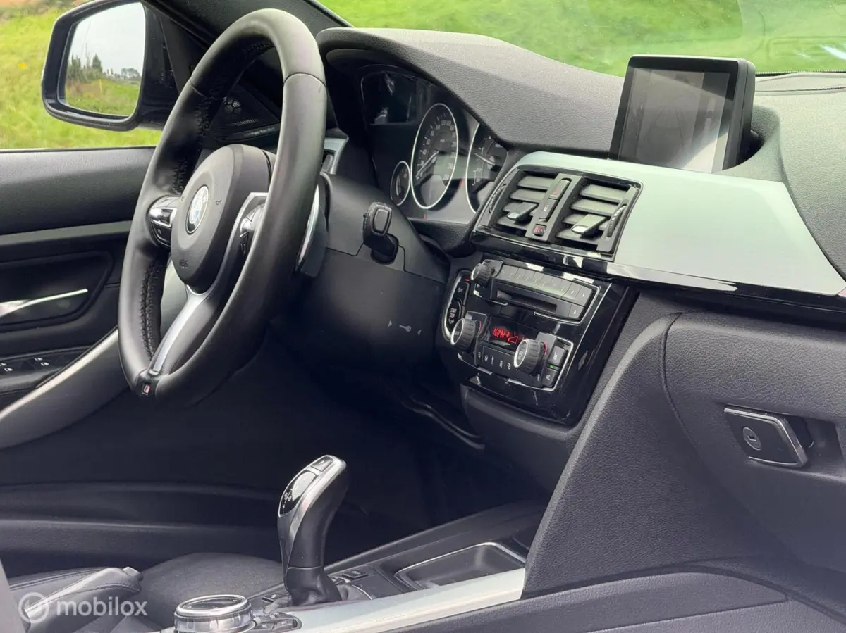 335i xDrive, M-Pakket, Harman Kardon !!