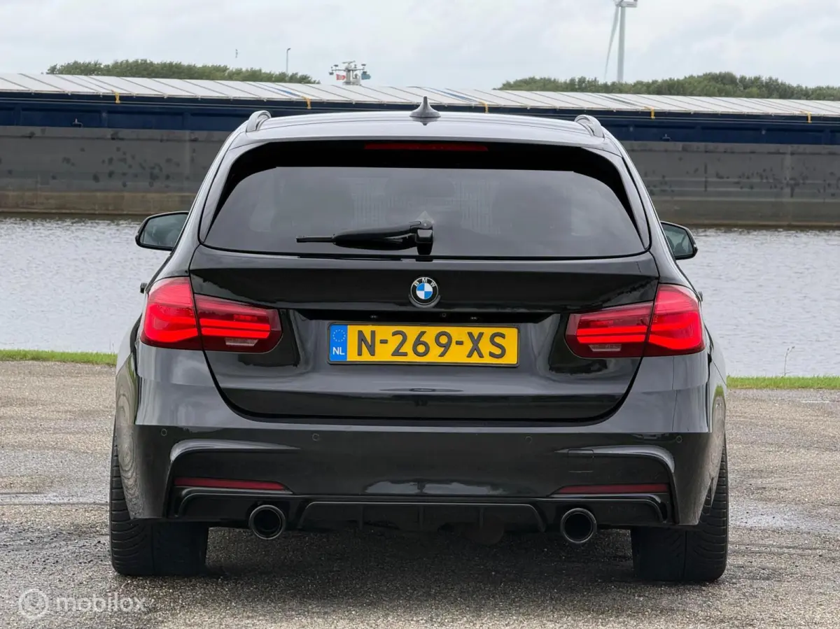 335i xDrive, M-Pakket, Harman Kardon !!