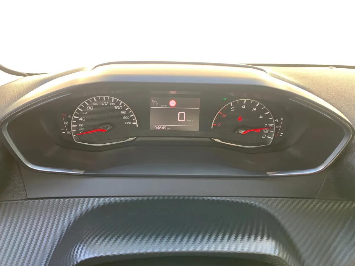 1.2 PureTech Active Pack Airco | Cruise Control | DAB | LMV 16" | Navi | PDC Achter |