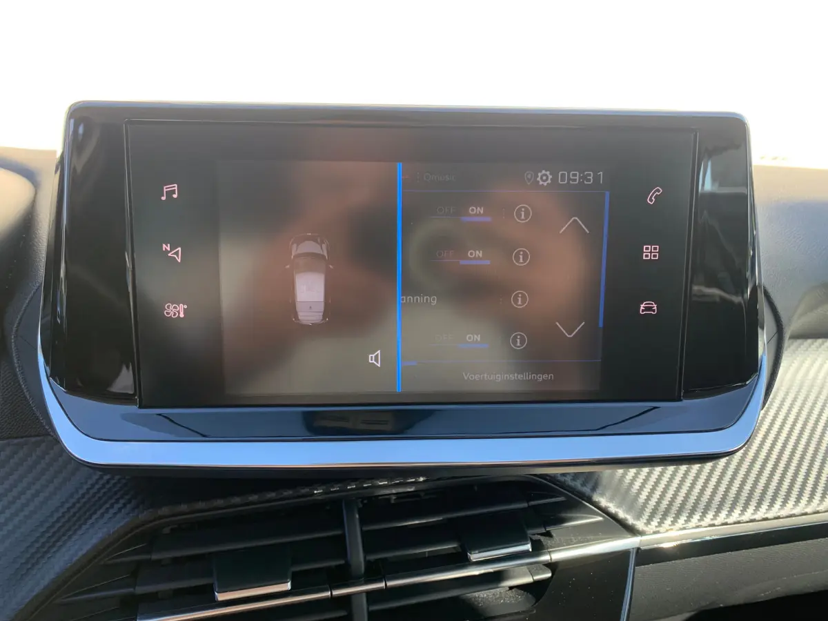 1.2 PureTech Active Pack Airco | Cruise Control | DAB | LMV 16" | Navi | PDC Achter |