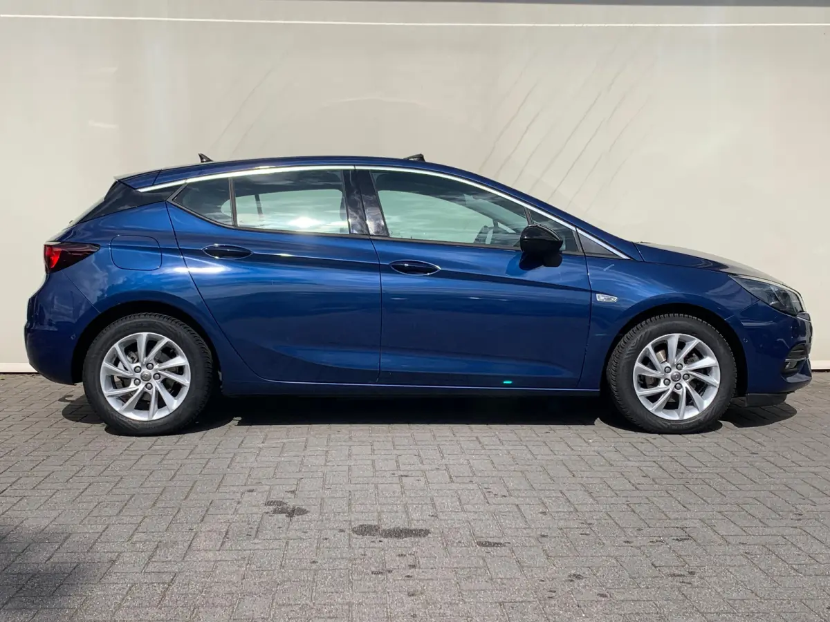 1.4 Business Elegance Airco | Camera | Cruise Control | DAB | Keyless | LED | LMV 16" | PDCV V&A | Navi | Pano | Stoel-Stuurverwarming |