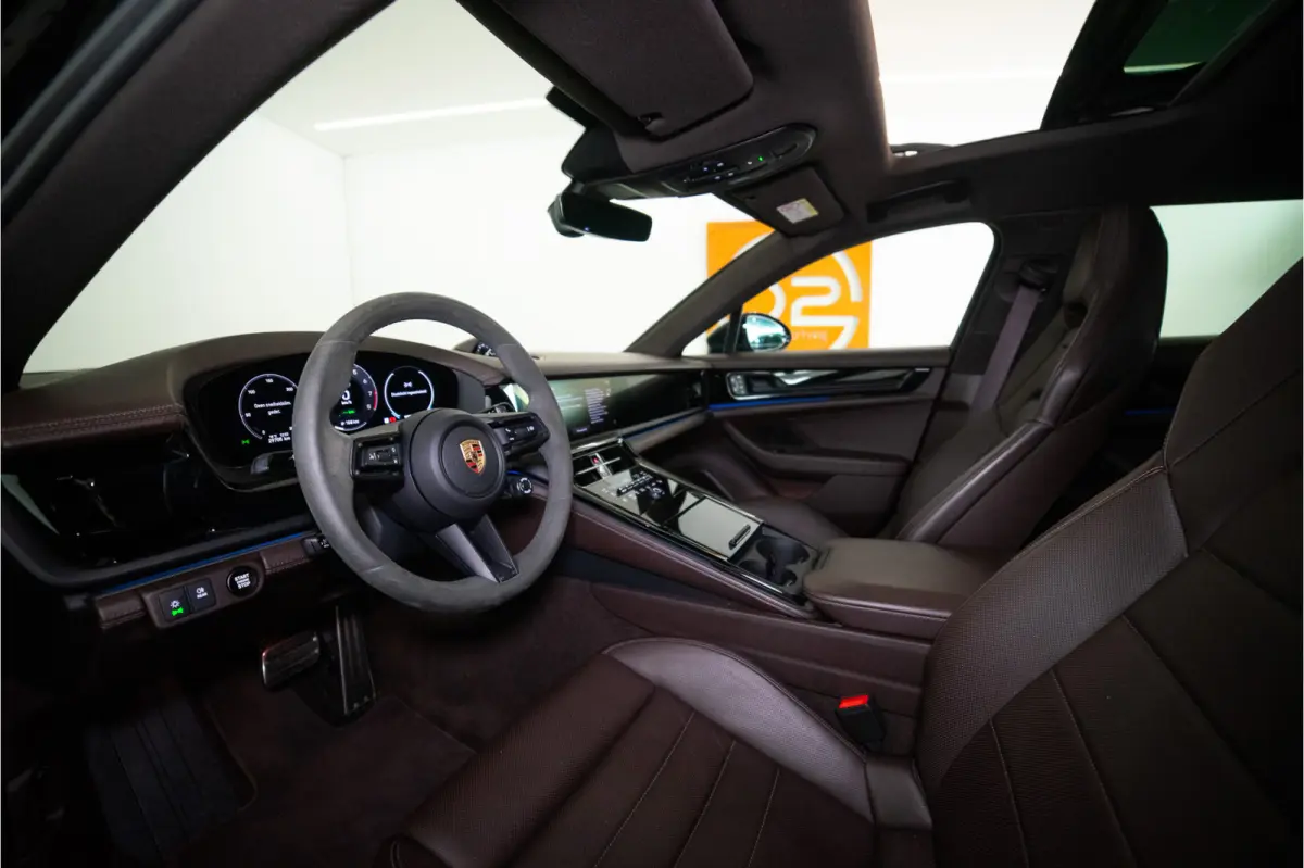 2.9 4S E-Hybrid 544PK | Bose | Achterasbesturing | Pano | Sport Chrono Plus | InnoDrive | Massage | VOL! Fabrieksgarantie