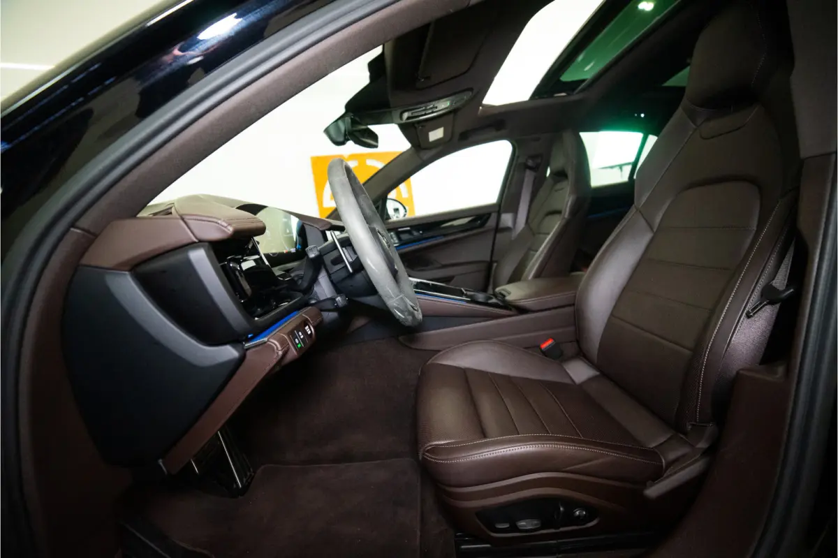 2.9 4S E-Hybrid 544PK | Bose | Achterasbesturing | Pano | Sport Chrono Plus | InnoDrive | Massage | VOL! Fabrieksgarantie