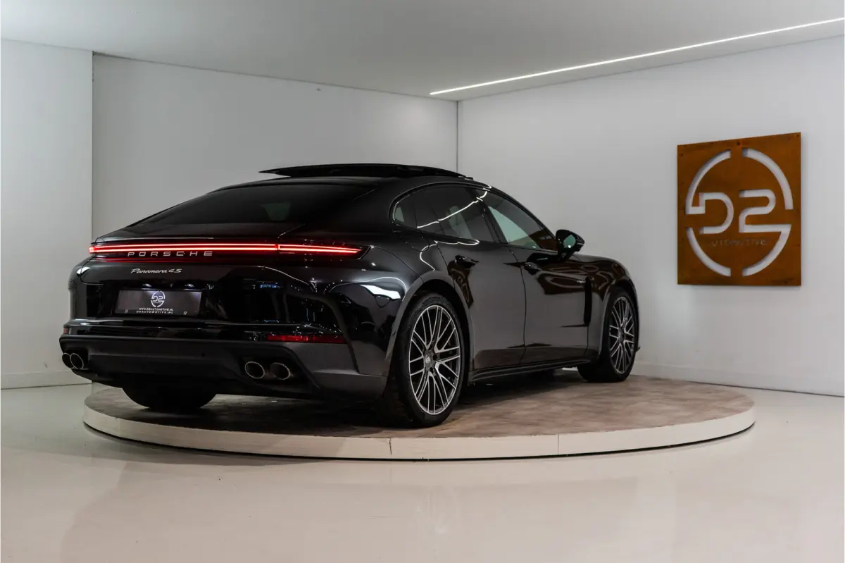 2.9 4S E-Hybrid 544PK | Bose | Achterasbesturing | Pano | Sport Chrono Plus | InnoDrive | Massage | VOL! Fabrieksgarantie