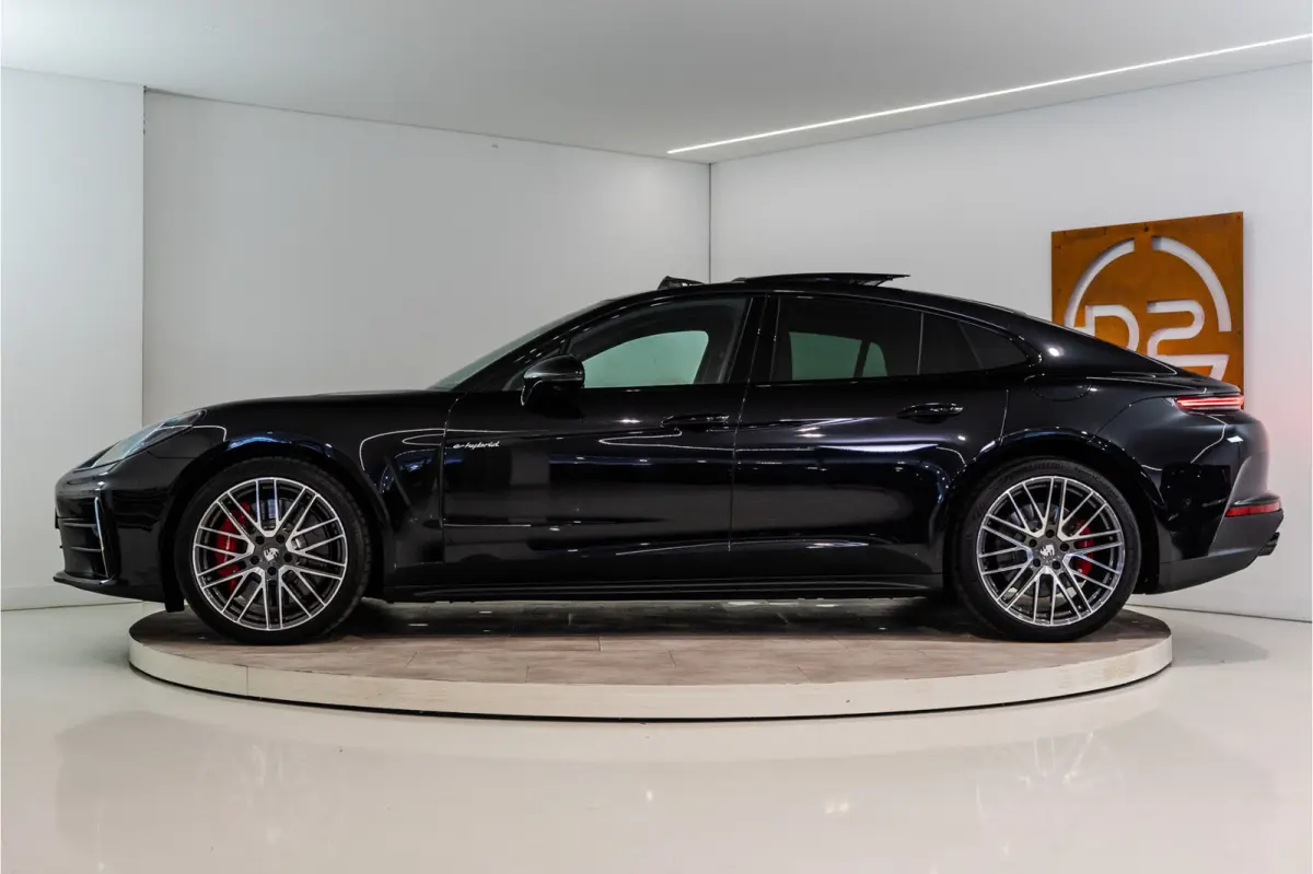 2.9 4S E-Hybrid 544PK | Bose | Achterasbesturing | Pano | Sport Chrono Plus | InnoDrive | Massage | VOL! Fabrieksgarantie