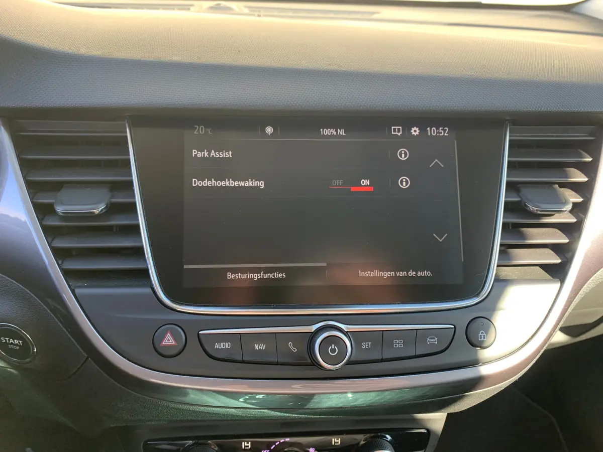 1.2 Turbo Online Edition Airco | Automaat! | Camera | Cruise Control | DAB | Keyless | LMV 17" | PDC V&A | Navi |