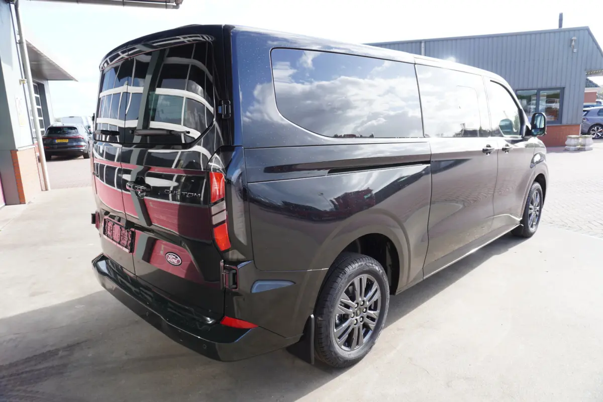 340L 2.5 PHEV 233PK L2H1 Limited Automaat 9 Persoons nr. V045 | Hybride | Airco | Adap. Cruise | Navigatie | 360 Camera | Schuifdeur L+R