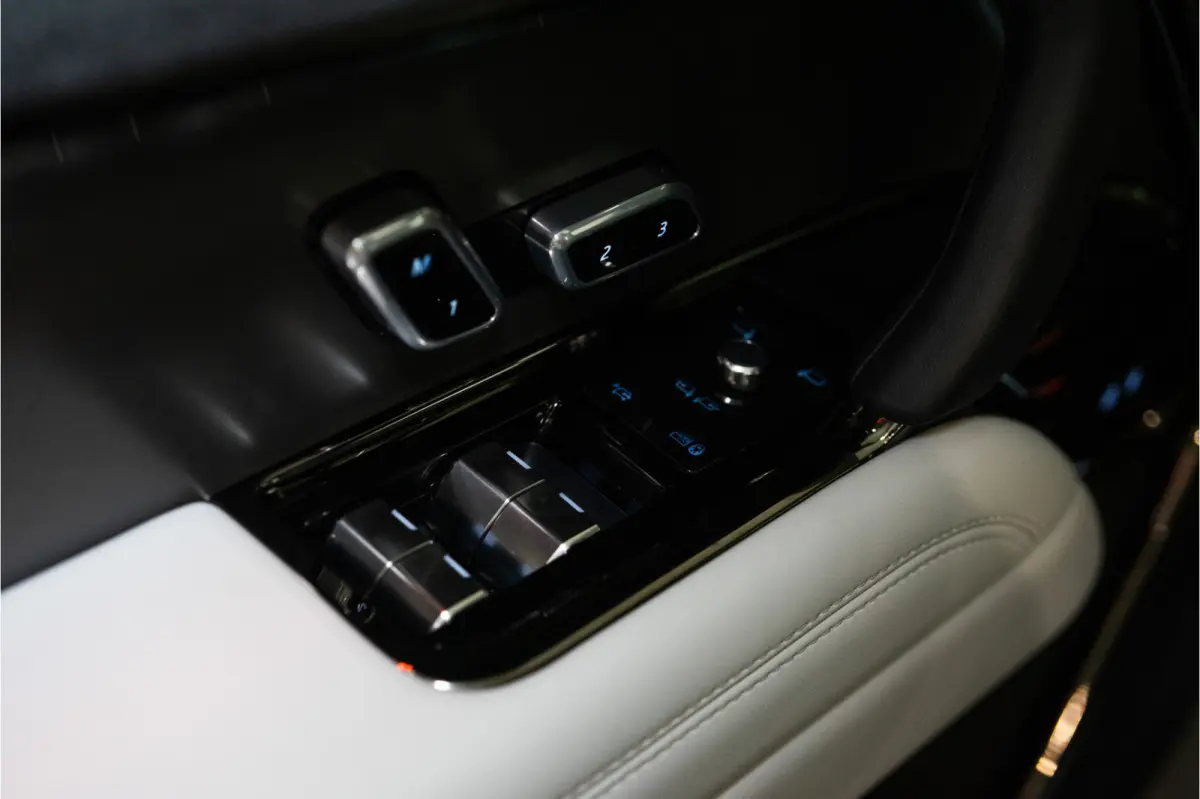 3.0 P460e S PHEV 460PK | Borasco Grey | Pano | Sfeer | Meridian | 360 | 5 JAAR FABRIEKSGARANTIE