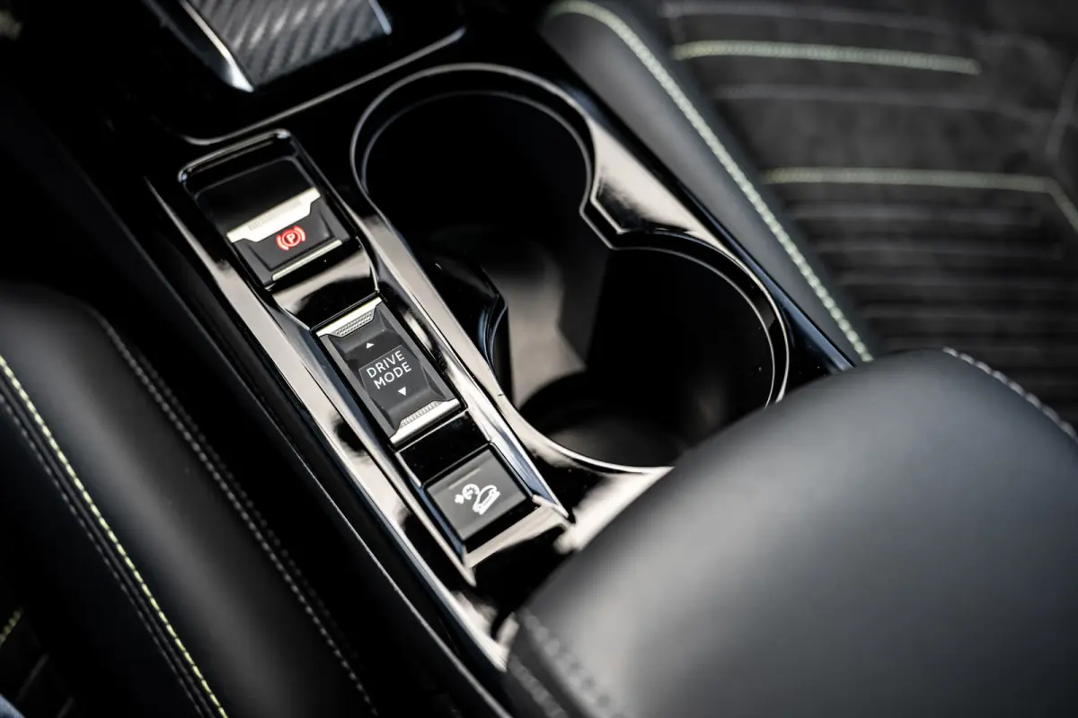 1.2 GT /Pano/360/Massage/Carplay