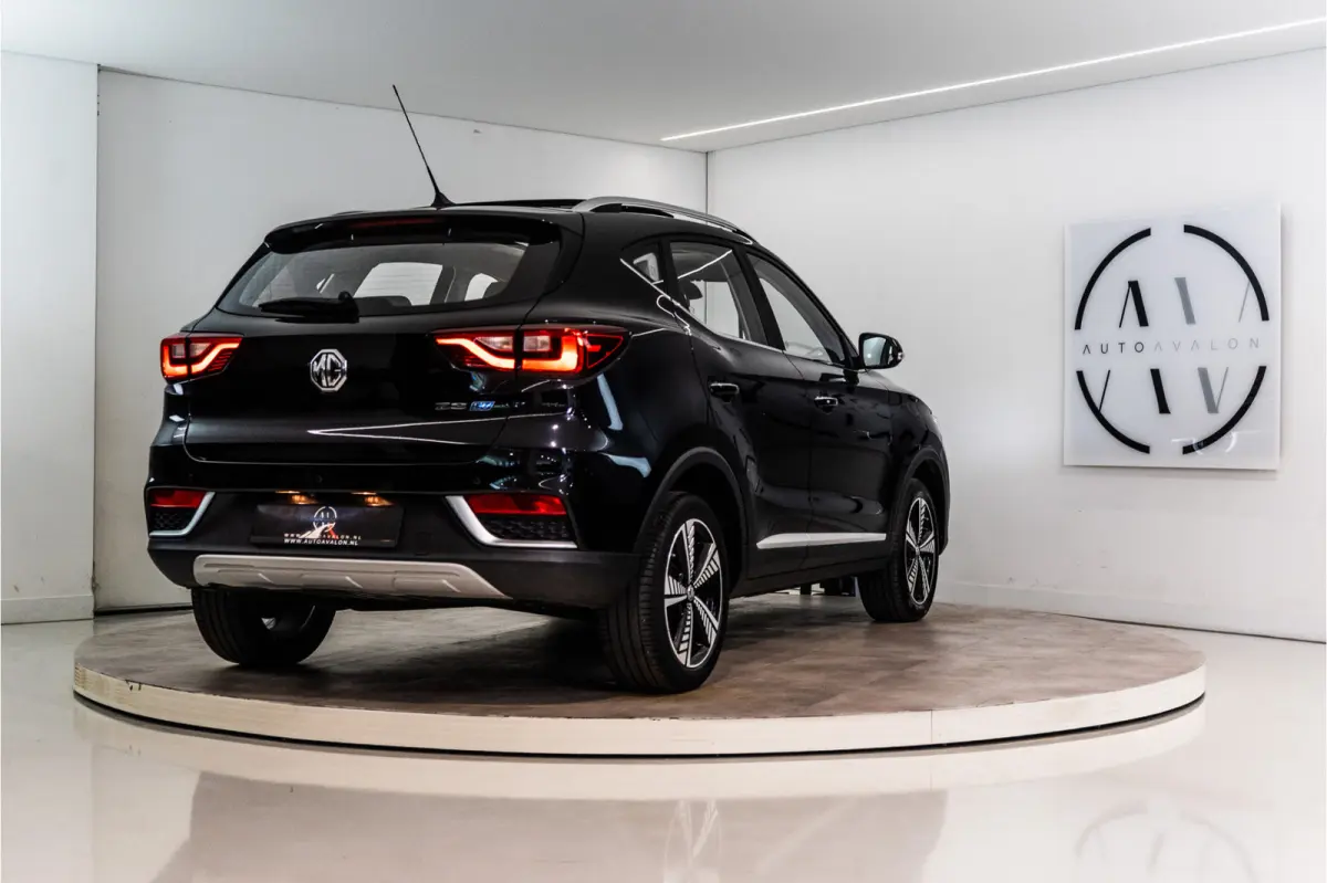 MG Luxury 45 kWh 143PK | Panoramadak | Keyless | Elektr. Stoelen | VOL! Garantie