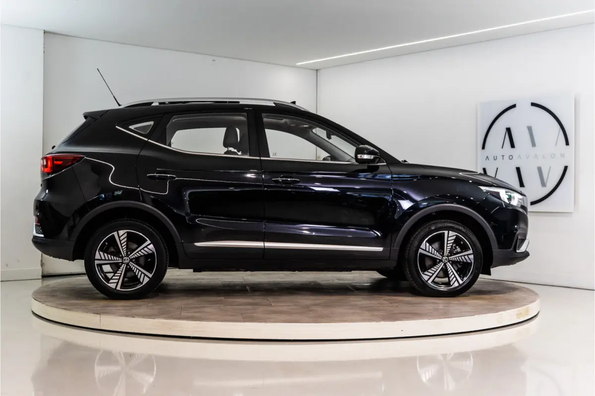 MG Luxury 45 kWh 143PK | Panoramadak | Keyless | Elektr. Stoelen | VOL! Garantie