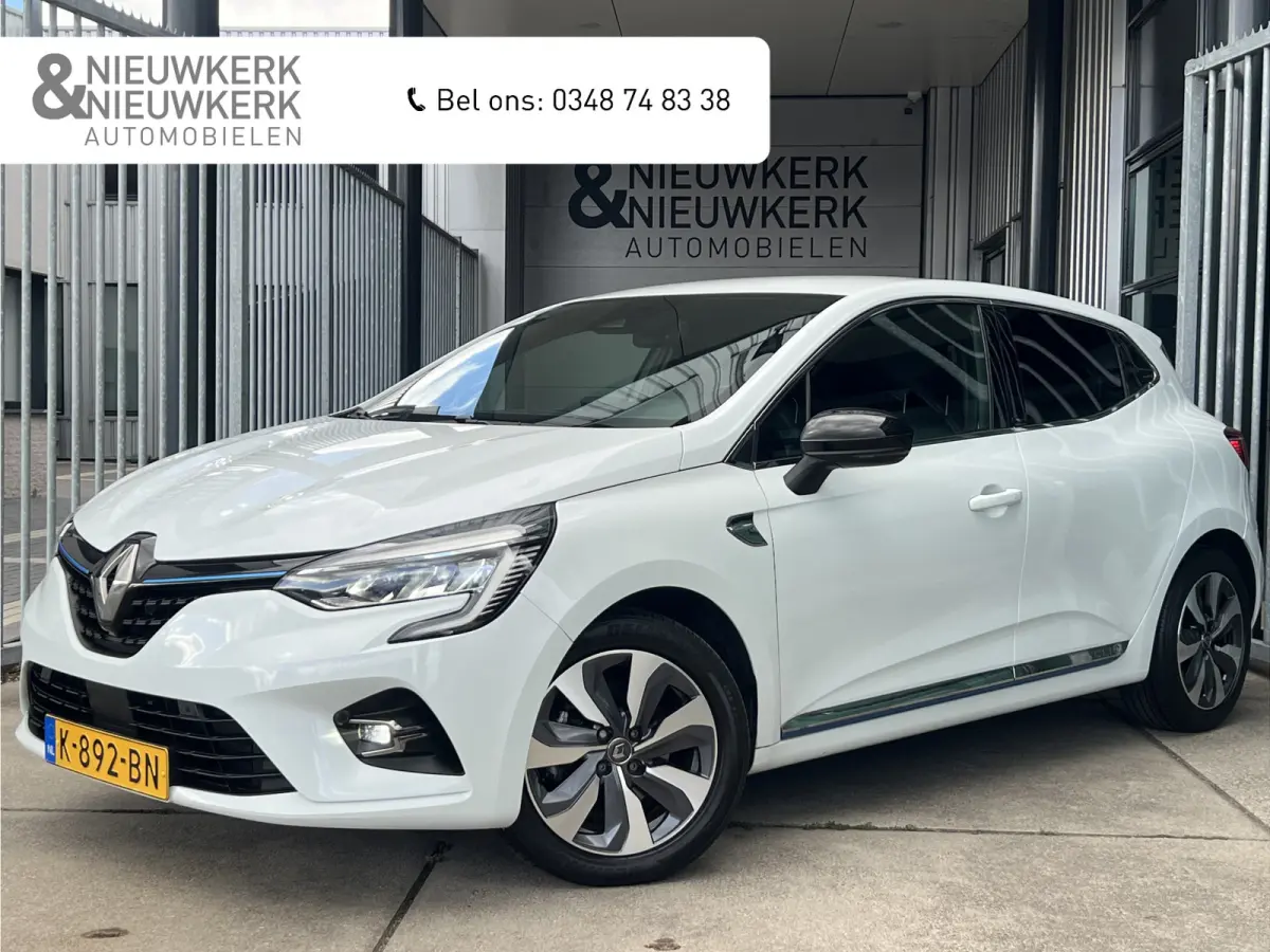 1.6 E-Tech Hybrid 140 Zen | AUTOMAAT | CAMERA | CARPLAY/ANDROID | NAVI | CRUISE CONTROL | PDC V+A | CLIMATE CONTROL | LMV 16'' | KEYLESS | LED | DAB | BLUETOOTH