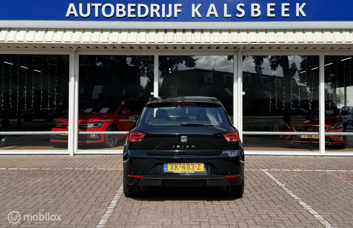 1.0 TSI FR Business Intense|Carplay|Stoelverwarming|Navigatie|