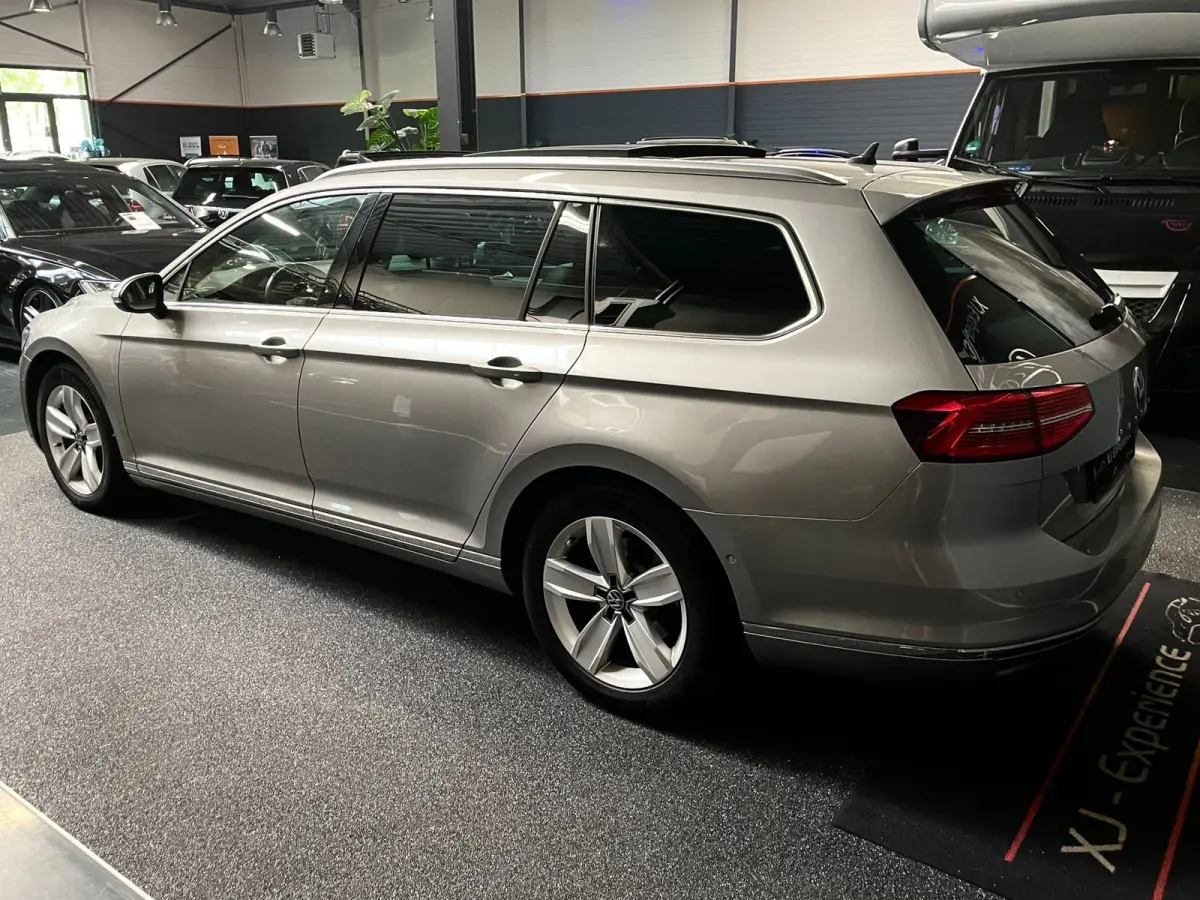 1.6 TDI Connected Plus PANO HUD LEER AUTOMAAT TREKH