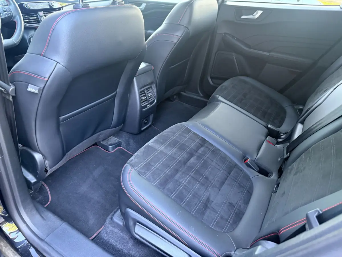 2.5 225pk PHEV ST-Line Navi, Elk. klep, AGR stoelen, HUD, Navi, Camera's etc. etc.