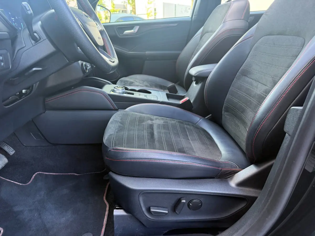 2.5 225pk PHEV ST-Line X Trekhaak, Panorama, Navi, Winter pack, B&O, Camera's etc. etc.