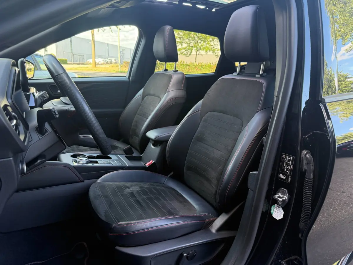 2.5 225pk PHEV ST-Line X Trekhaak, Panorama, Navi, Winter pack, B&O, Camera's etc. etc.