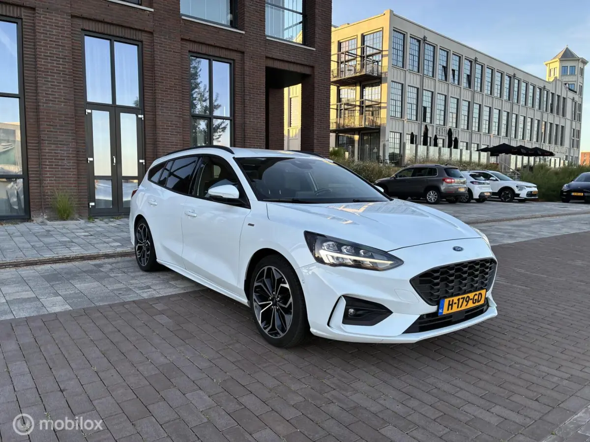 1.5 EcoBoost ST Line Led Clima Navi Ex BPM!