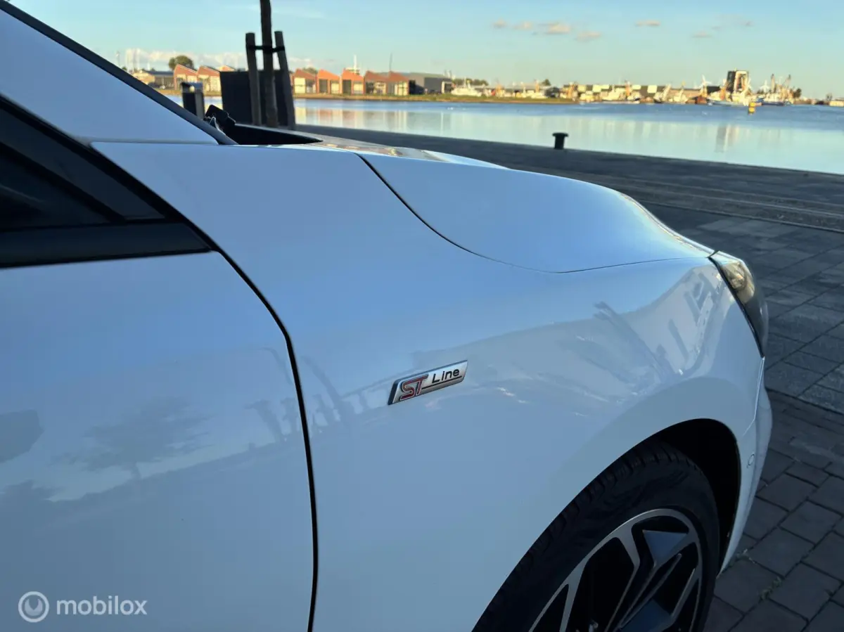 1.5 EcoBoost ST Line Led Clima Navi Ex BPM!