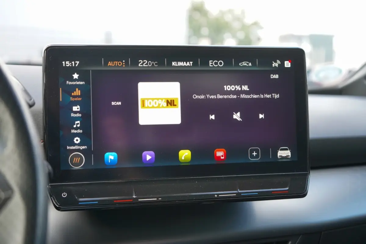 Performance 82 kWh | 97,53% SOH | Led | Camera | Travel assist