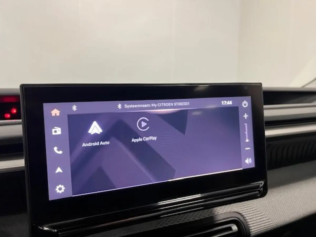 Max 113pk Extended Range 54 kWh Climate control / wit dak / Navi / Camera /