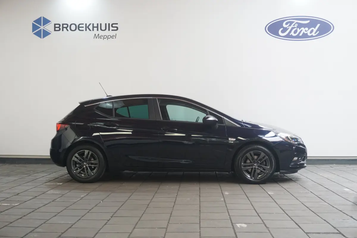 1.4 Turbo 120 Jaar Edition | Volledige Historie | Trekhaak Afneembaar | AGR-Stoelen | Climate Control | Navigatie | 1450kg Trekgewicht |