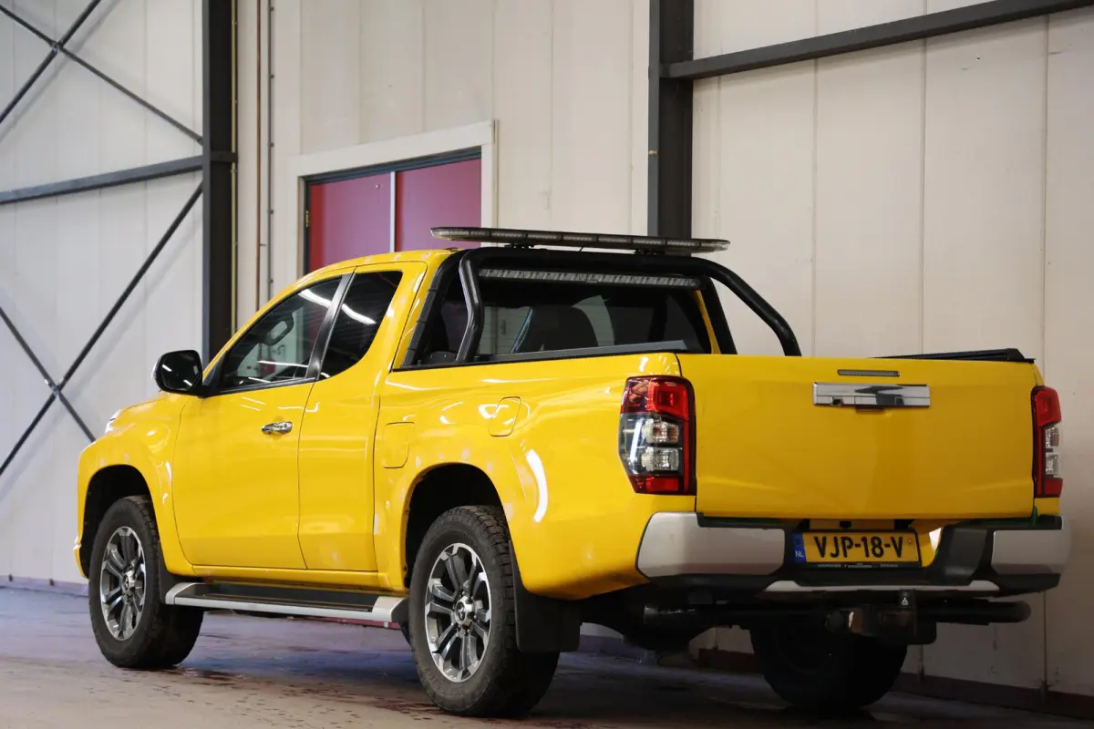 2.2 DI-D Intense 4X4 4WD TREKHAAK