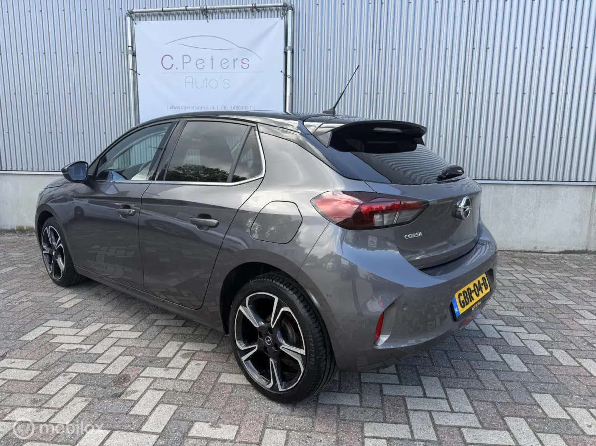 1.2 Elegance 2021 / Panodak / Rondom Camera / Carplay / LED / 17” / NAP